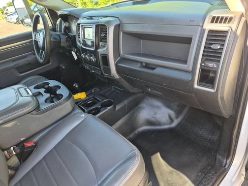 Used 2018 RAM 3500 Tradesman w/ Power & Remote Entry Group AWD/4WD image 17