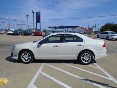 Used 2012 Ford Fusion S FWD image 4