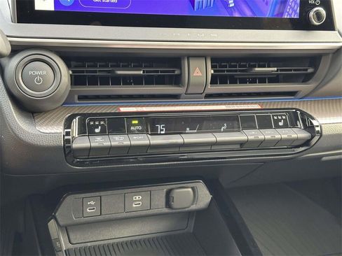 New 2026 Toyota Prius XLE image 5