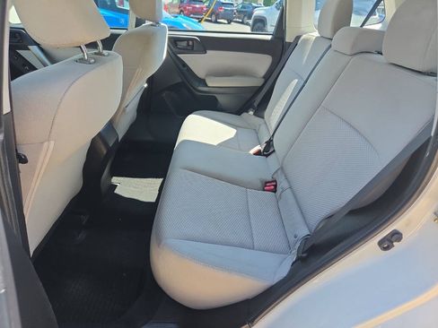 Used 2018 Subaru Forester 2.5i w/ Alloy Wheel Package AWD/4WD image 17