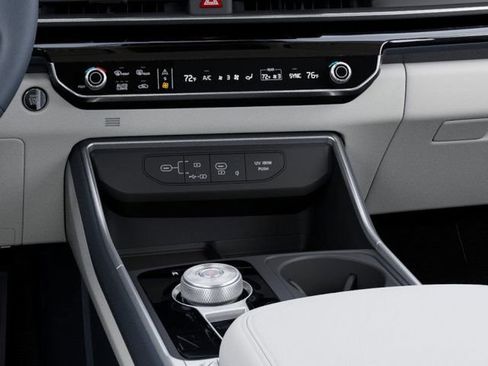 New 2025 Kia Carnival SX Prestige image 23