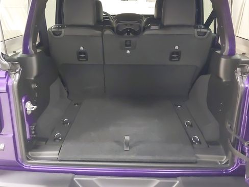 New 2026 Jeep Wrangler Unlimited Rubicon image 27