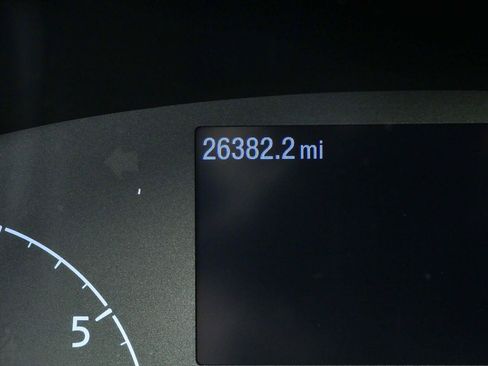 Used 2023 Ford Transit 350 XLT RWD image 8
