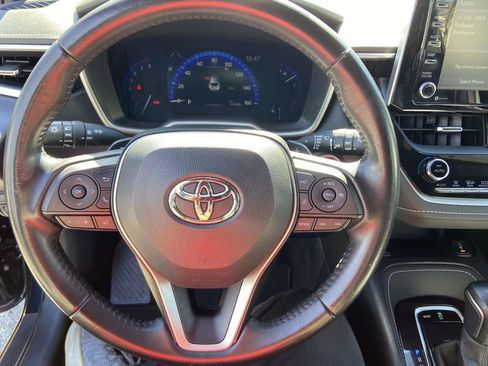 Used 2021 Toyota Corolla XSE image 35