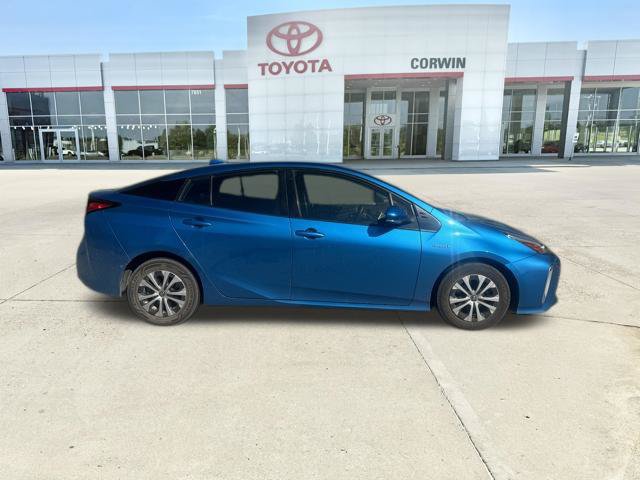 Used 2021 Toyota Prius LE AWD/4WD image 15