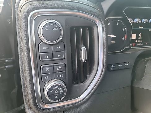 Used 2020 GMC Sierra 2500 AT4 w/ AT4 Premium Package AWD/4WD image 18