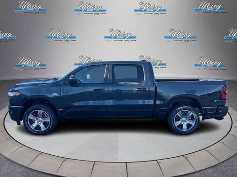 New 2026 RAM 1500 Express AWD/4WD image 6