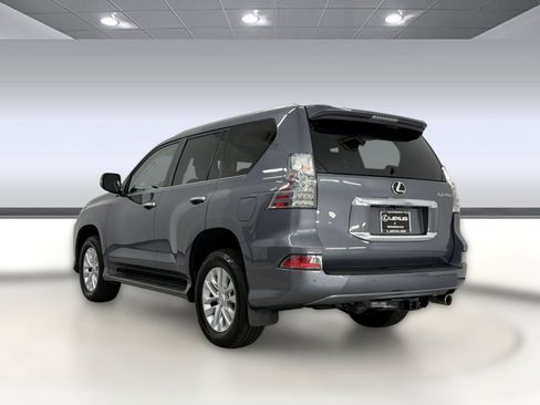 Used 2023 Lexus GX 460 Premium AWD/4WD image 3