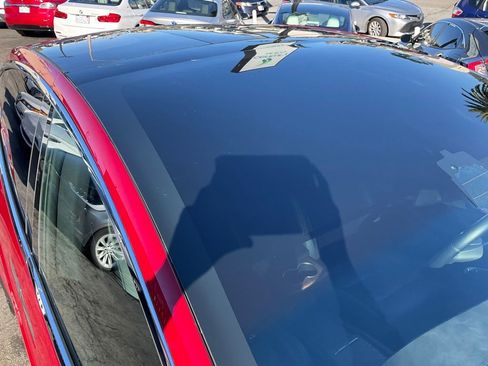 Used 2017 Tesla Model X 75D image 92