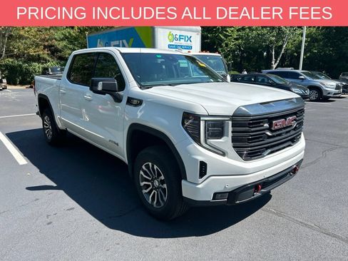 Used 2023 GMC Sierra 1500 AT4 w/ AT4 Preferred Package AWD/4WD image 1