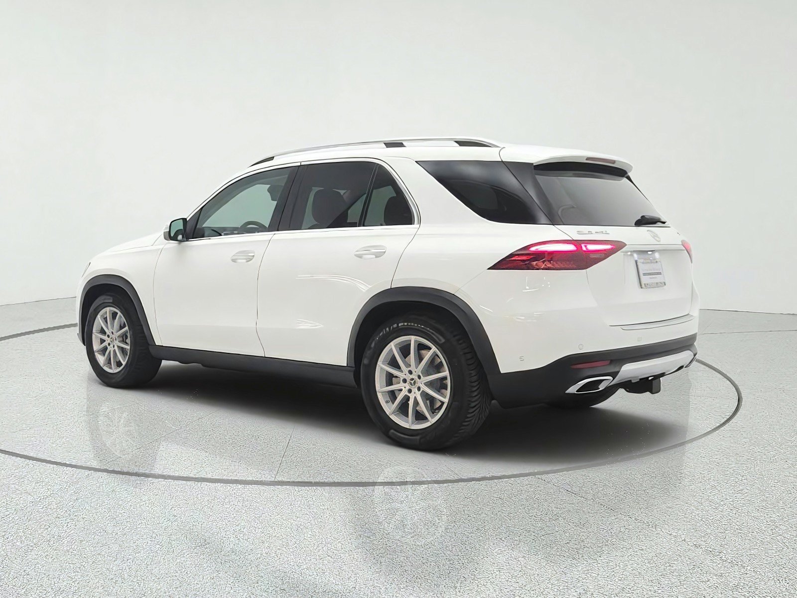 Used 2024 Mercedes-Benz GLE 450 4MATIC image 7