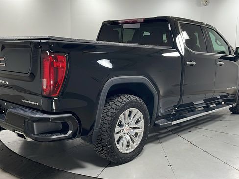 Used 2022 GMC Sierra 1500 Denali image 5