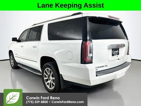 Used 2016 GMC Yukon XL Denali w/ Open Road Package AWD/4WD image 5