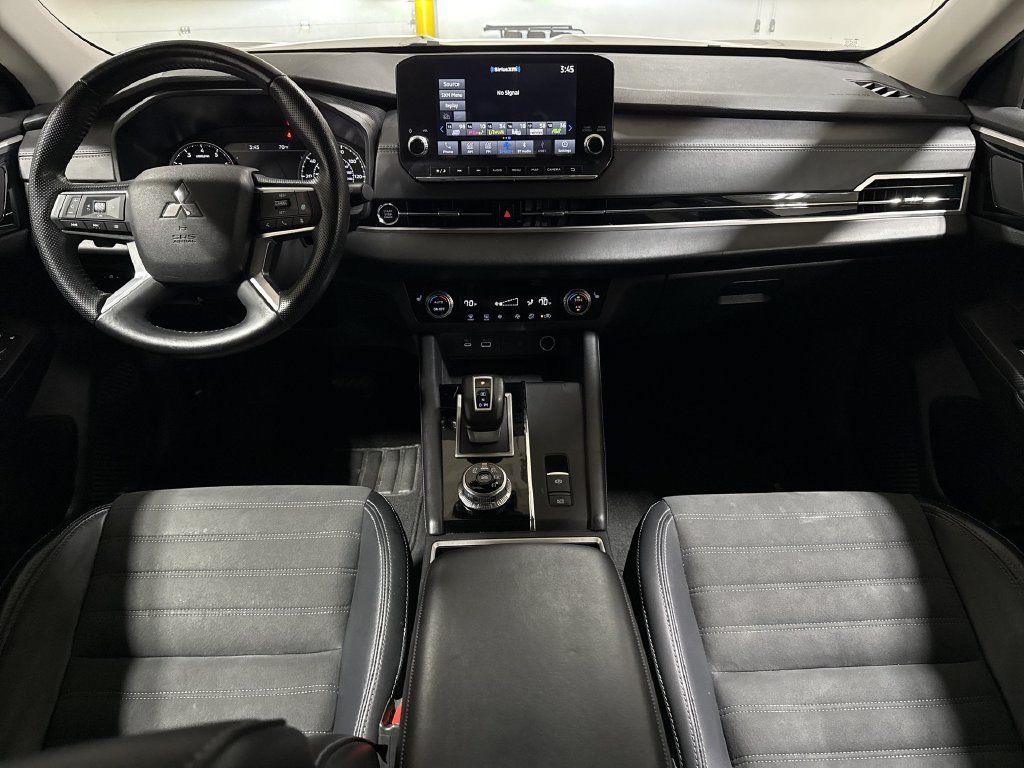 Used 2024 Mitsubishi Outlander SE FWD image 10