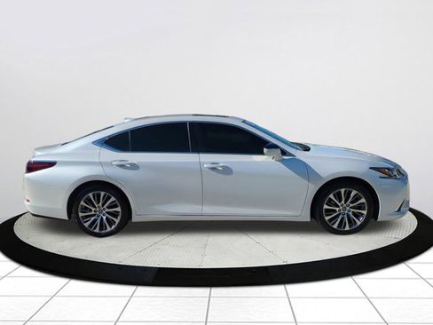 Used 2020 Lexus ES 350 w/ Premium Package image 3