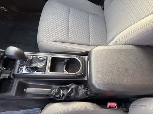 Used 2023 Toyota Tacoma SR image 13