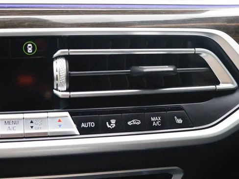 Used 2020 BMW X7 xDrive40i w/ Cold Weather Package image 36