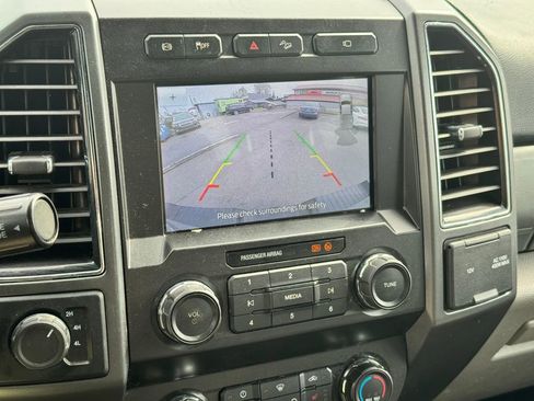 Used 2021 Ford F350 XLT w/ XLT Premium Package AWD/4WD image 5