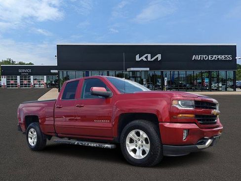 Used 2018 Chevrolet Silverado 1500 LT w/ All Star Edition AWD/4WD image 1