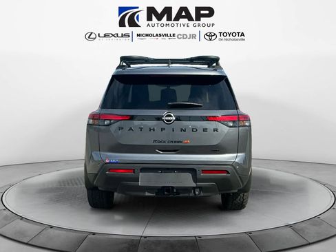Used 2025 Nissan Pathfinder Rock Creek AWD/4WD image 4
