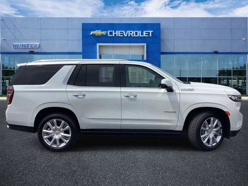 Used 2022 Chevrolet Tahoe High Country AWD/4WD image 5