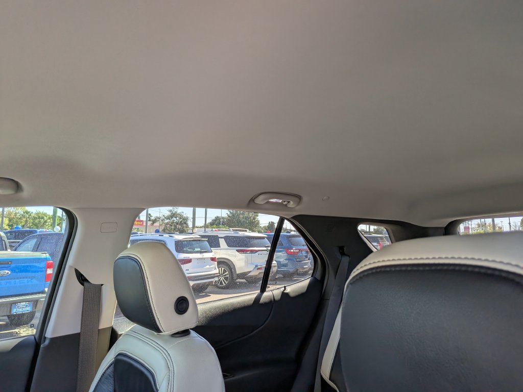 Used 2023 Chevrolet Equinox LT FWD image 24