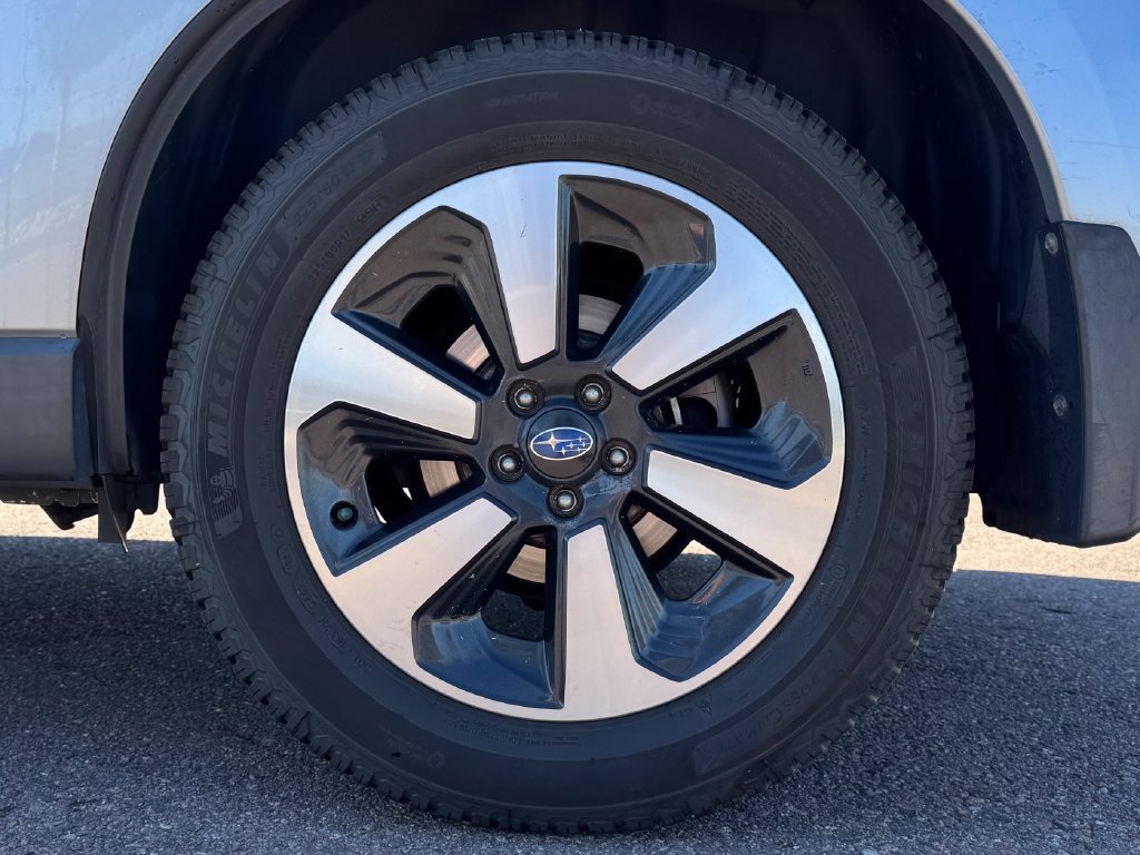 Used 2018 Subaru Forester 2.5i Limited AWD/4WD image 13