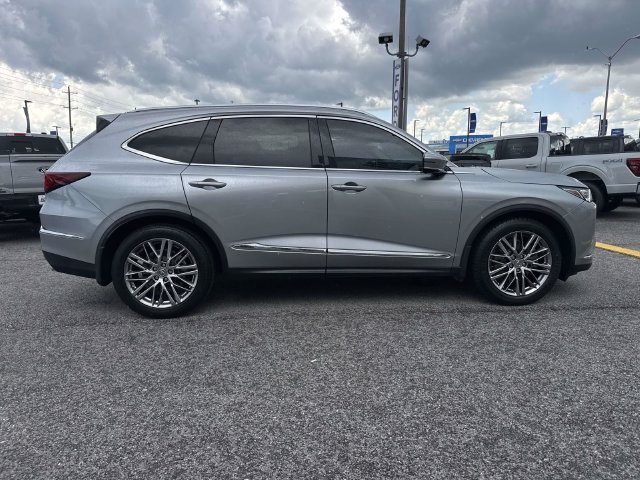 Used 2023 Acura MDX w/ Advance Package AWD/4WD image 4