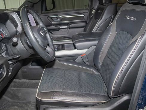 Used 2023 RAM 1500 Laramie AWD/4WD image 11