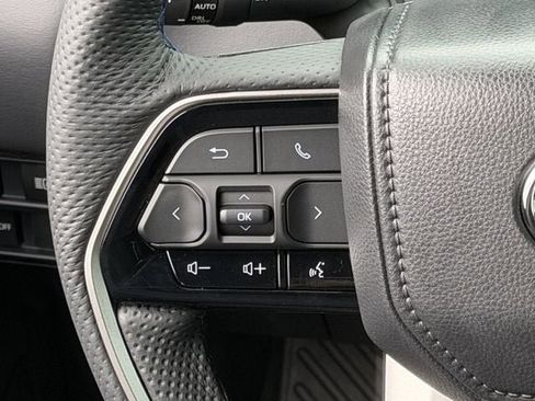 New 2026 Toyota Tundra Platinum AWD/4WD image 14