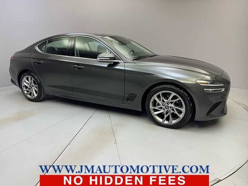 Used 2022 Genesis G70 2.0T image 7