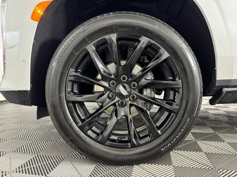 Used 2024 Cadillac Escalade Sport Platinum w/ LPO, ONYX Package AWD/4WD image 50