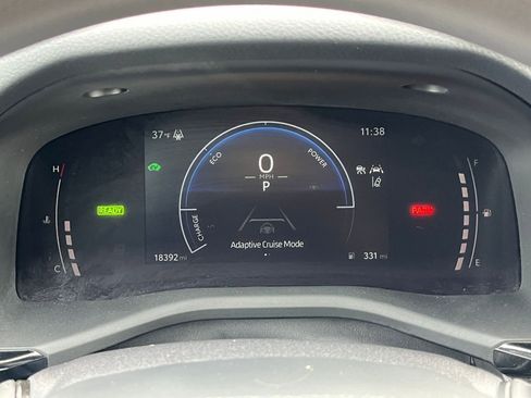 Used 2025 Toyota Camry LE image 37