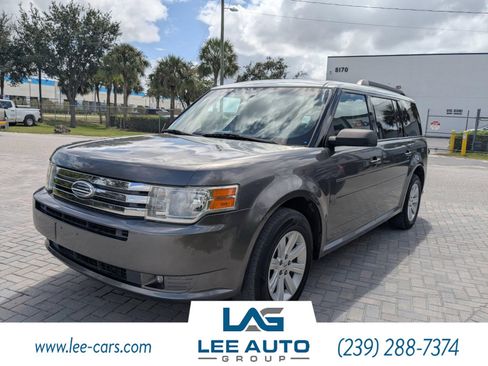 Used 2010 Ford Flex SE image 6