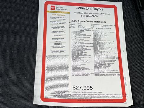 Certified 2025 Toyota Corolla Hatchback w/ SE Package FWD image 3
