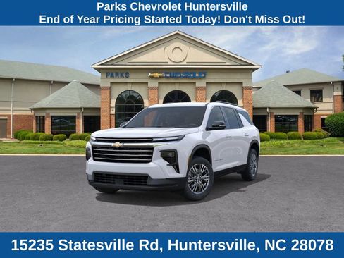 New 2026 Chevrolet Traverse LT w/ Driver Confidence Package image 1