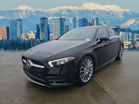 Used 2020 Mercedes-Benz A 220 image 3