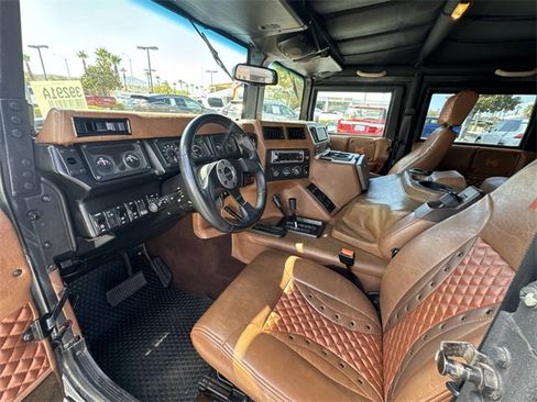 Used 2001 HUMMER H1 4-Door Open Top image 2