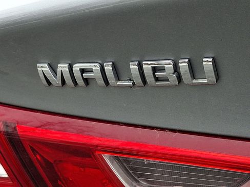 Used 2024 Chevrolet Malibu LT image 29