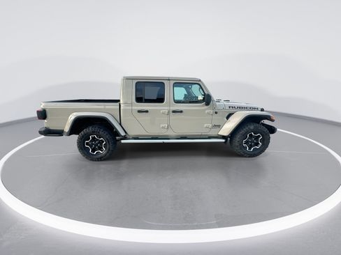 Used 2022 Jeep Gladiator Rubicon w/ LED Lighting Group AWD/4WD image 9