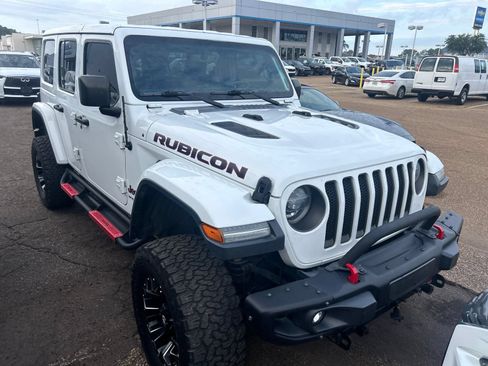Used 2018 Jeep Wrangler Unlimited Rubicon AWD/4WD image 6
