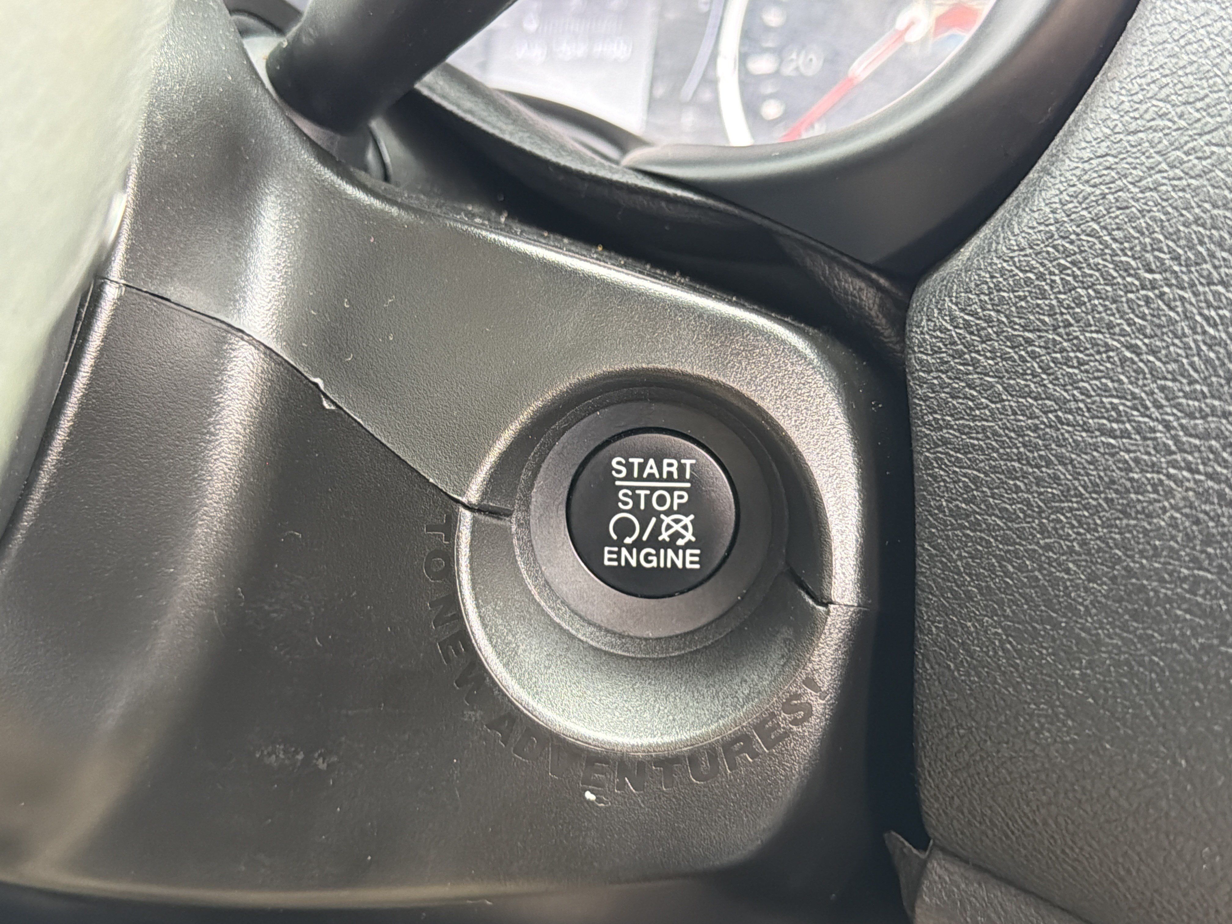 Used 2020 Jeep Renegade Sport w/ Sport Appearance Group FWD image 21