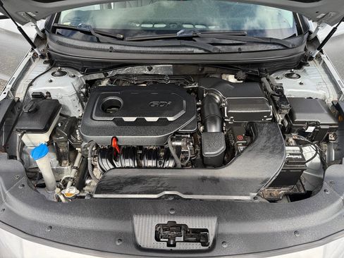Used 2015 Hyundai Sonata SE image 24