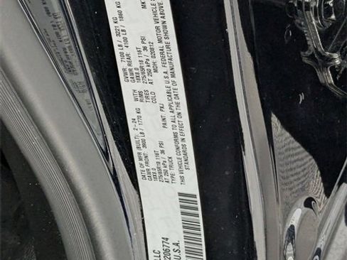 Used 2024 RAM 1500 Laramie image 38