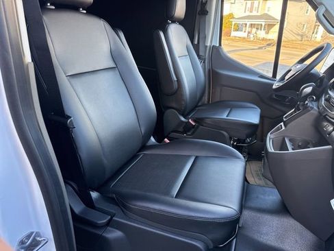 New 2026 Ford Transit 250 148 Medium Roof Extended AWD w/ Load Area Protection Package image 31