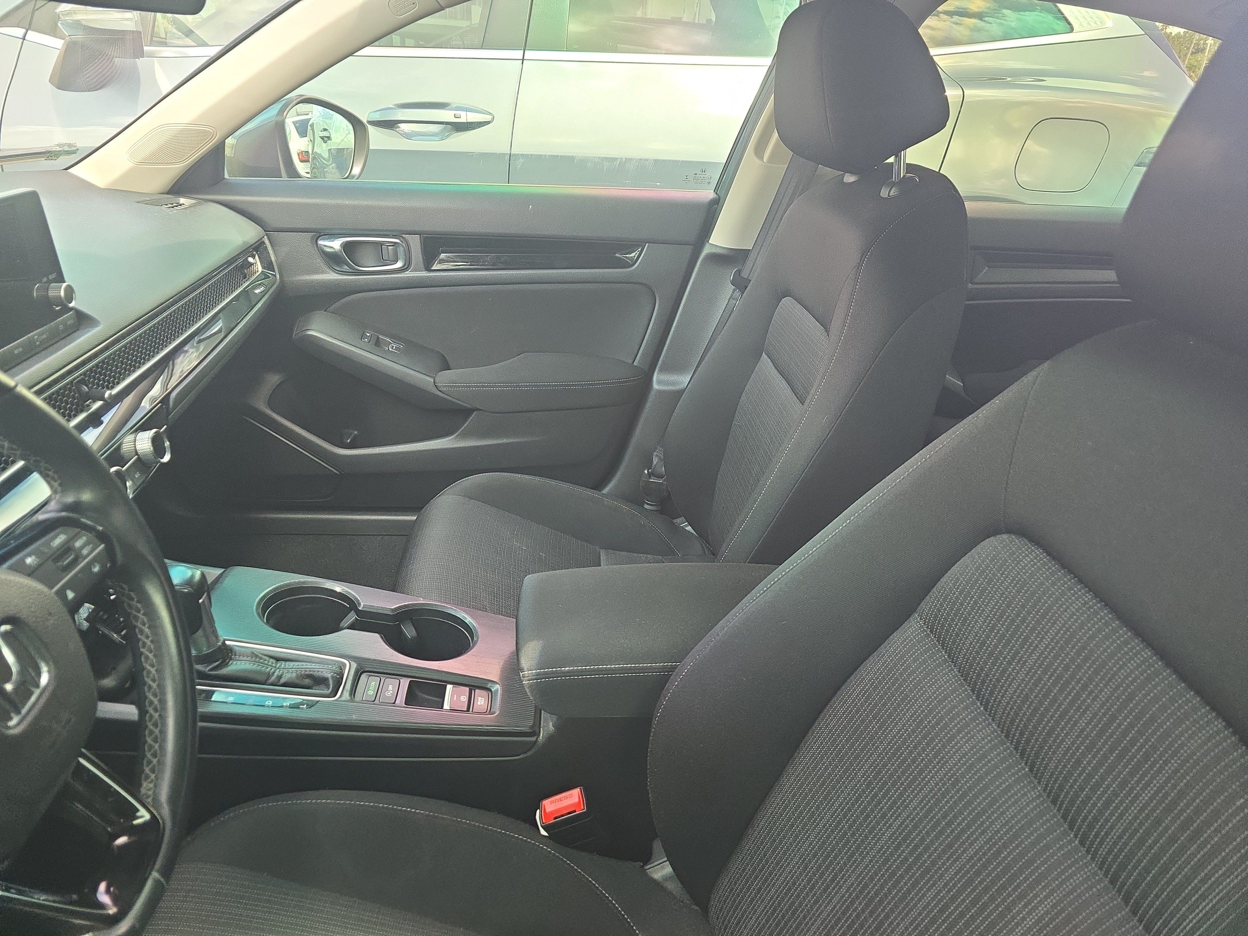 Used 2022 Honda Civic EX image 4
