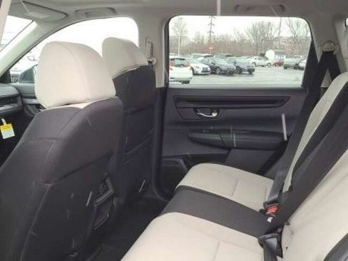 Used 2024 Honda CR-V EX image 17