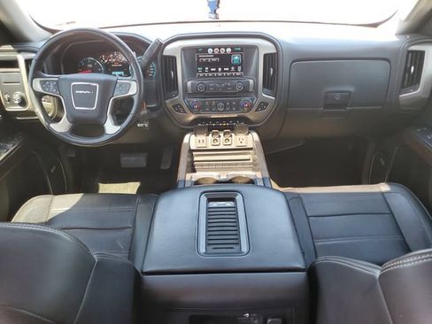 Used 2017 GMC Sierra 1500 Denali RWD image 12