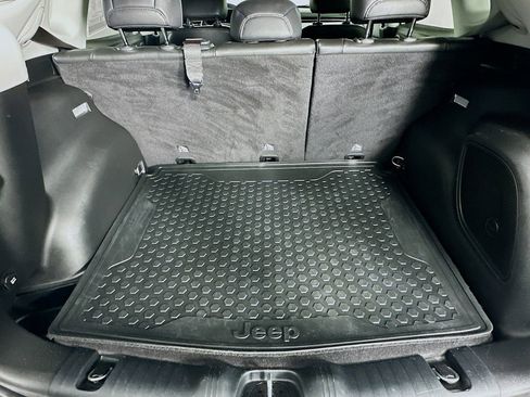 Certified 2022 Jeep Compass Latitude w/ Sun and Sound Group image 37