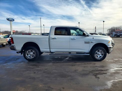 Used 2018 RAM 3500 SLT w/ Luxury Group image 5